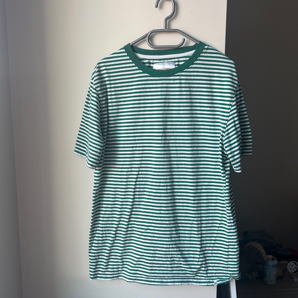 Zine Green and White Striped T-Shirt Large